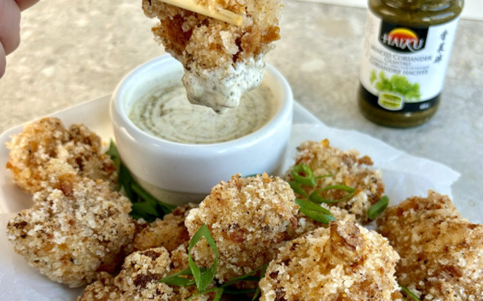 Bouchées de chou-fleur frit