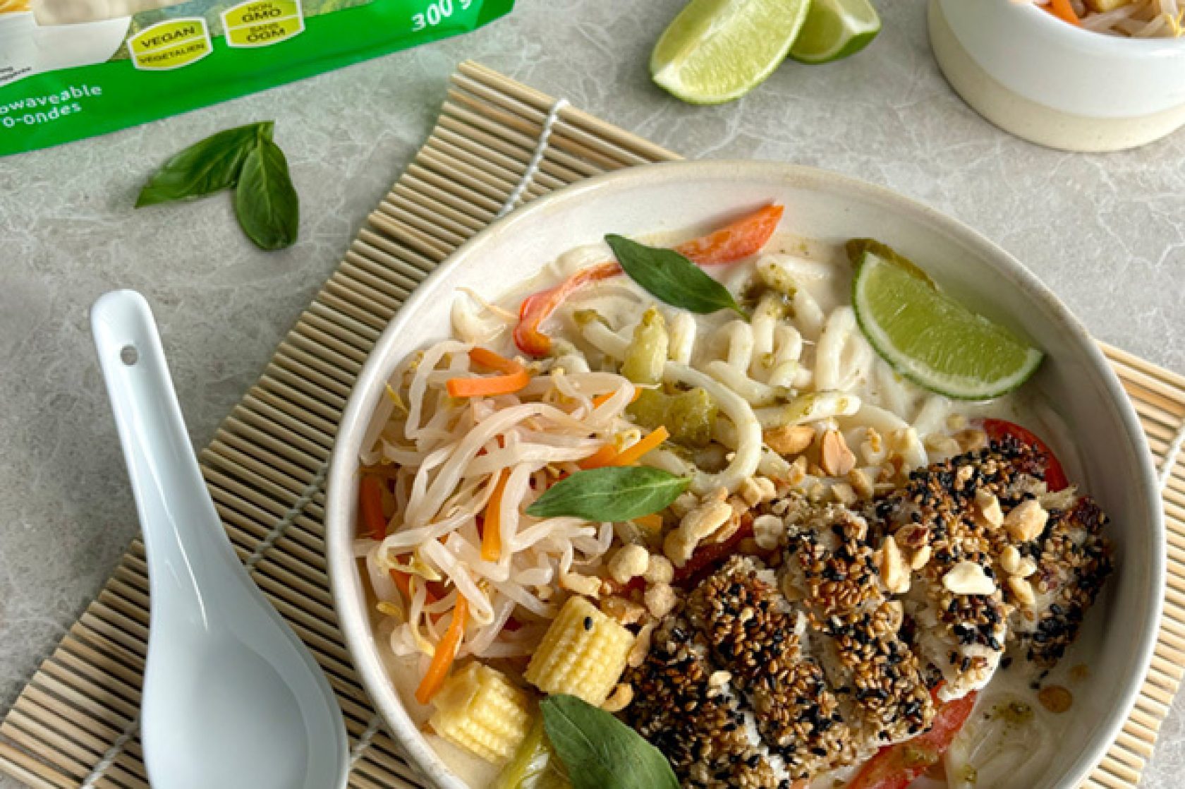 Green curry & coconut milk udon